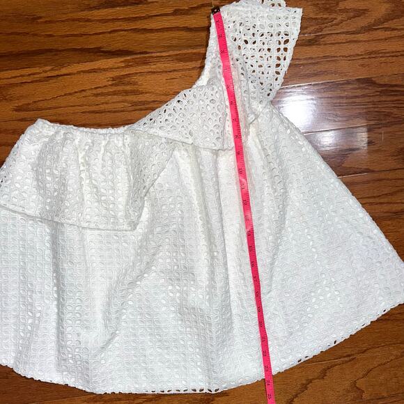 NWT Lauren James White Reagan Eyelet Ruffle One Shoulder Top Size Small - Picture 11 of 11